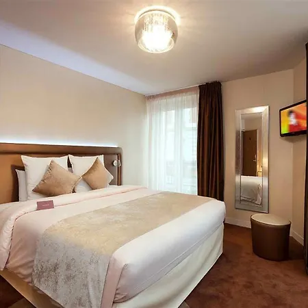 Mercure Place D'italie Hotel 4*