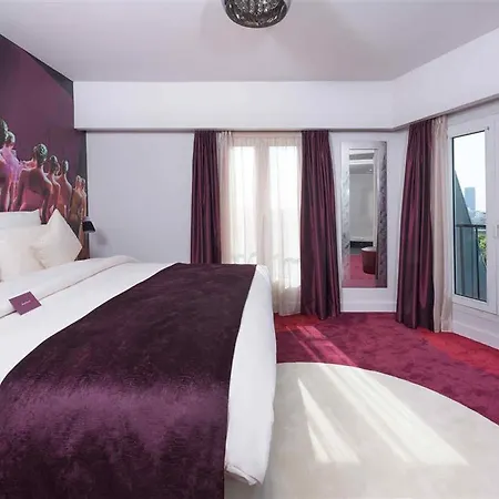 Mercure Place D'italie Hotel 4*