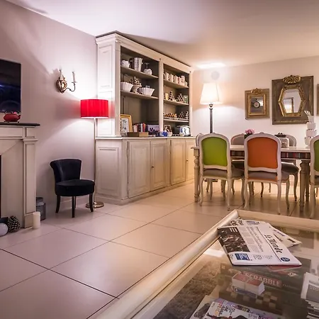 Champerret Heliopolis 3* פריז