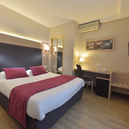 Hotel Renoir Montparnasse 3*