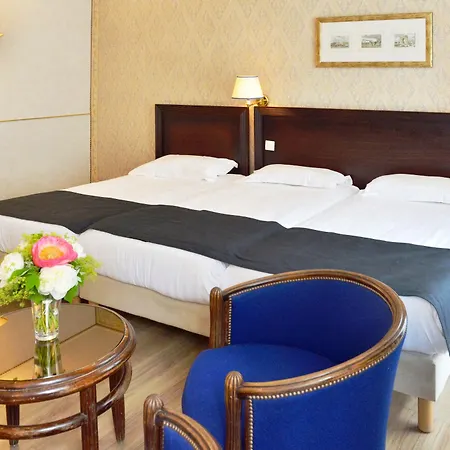 Renoir Montparnasse Hotel París