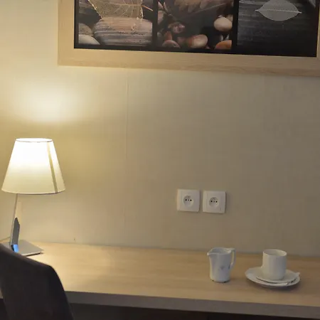 Renoir Montparnasse Hotel 3*