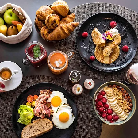 Pullman Paris La Defense 5* Courbevoie