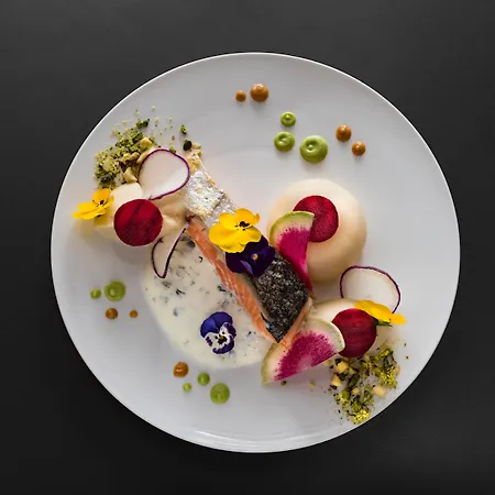 Pullman Paris La Defense Hotel 5*