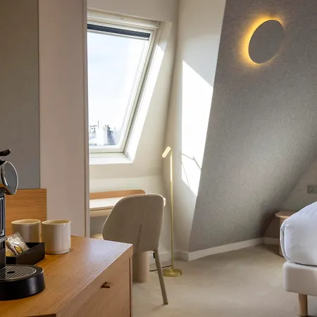 Beige Hotel
