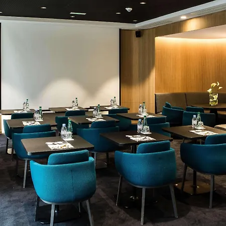 Mercure 17 Batignolles Hotel Paris