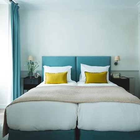 Hoy - Yoga Hotel Paris