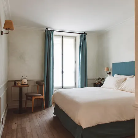 Hoy - Yoga 4* Paris