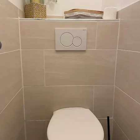Top Apartement Cosy Ternes Apartment *