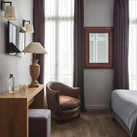 Hotel New Roblin Paris