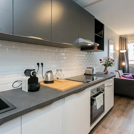 Nicely Decorated Modern Studio Near The Eiffel Tower - - Welkeys Appartement
