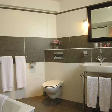 Nude Hotel Paris