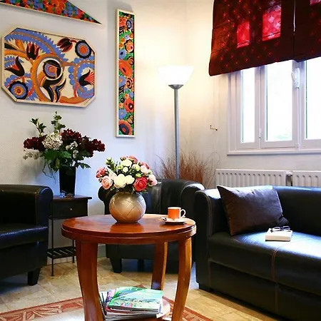Hotell Du Parc Montsouris 3*