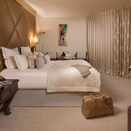 Barriere Fouquet's Hotel Paris
