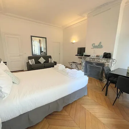 Square Paris