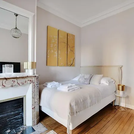 Charming - 2p- Parc Monceau Appartement Parijs
