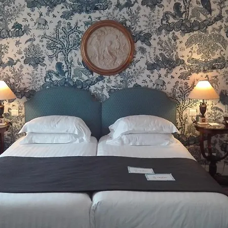 Des Grands Hommes Hotel 3*