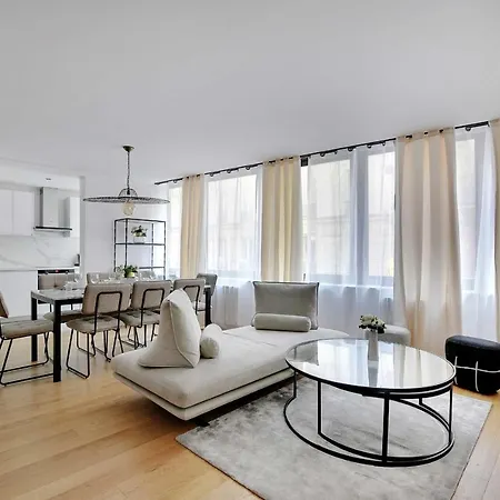 Magnificent 3bdr-6pax Batignolles Apartment