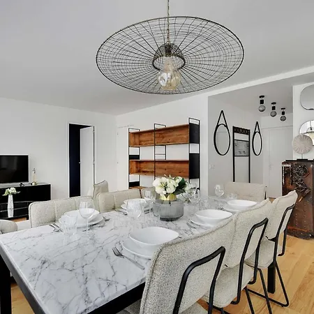 Magnificent 3bdr-6pax Batignolles Paris