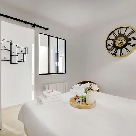 Magnificent 3bdr-6pax Batignolles Paris