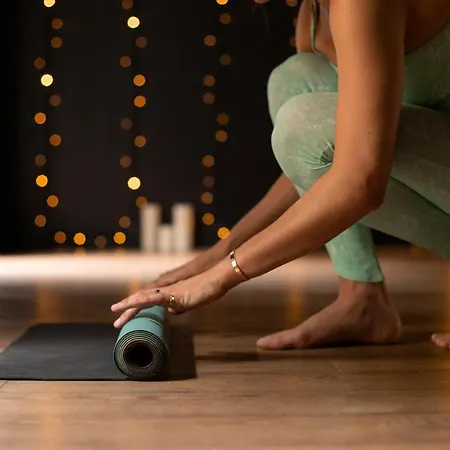 Hoy - Yoga Hotel Paris