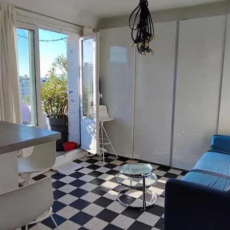 Appartement Studio Terrasse Vue Exceptionnelle Sur Tout Paris