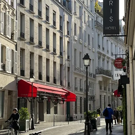 Hotel Moris Grands Boulevards 3*