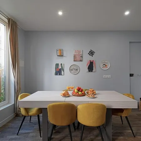 Huge 2 Floor With Unique Games & Theatre Apartment