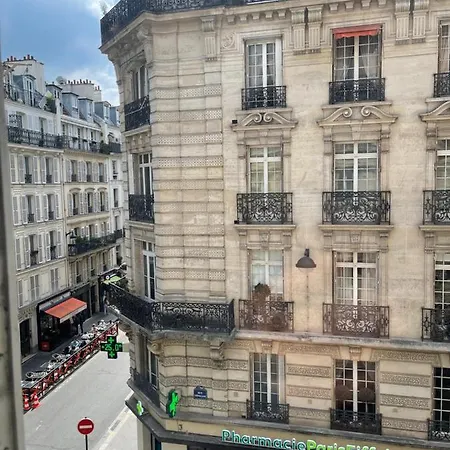 Apartment Saint Dominique Paris
