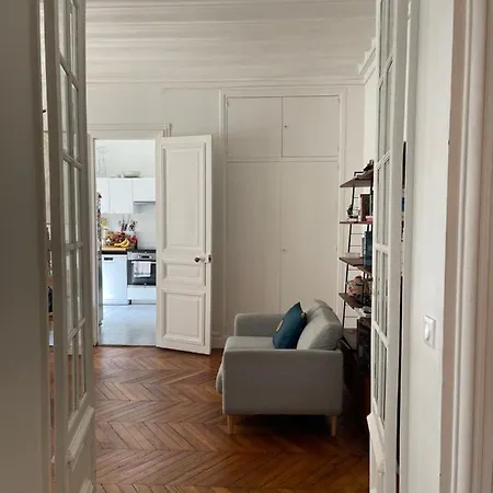 Saint Dominique Apartment