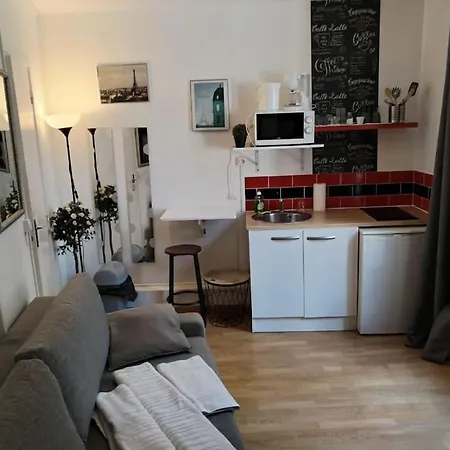 Rue De La Sante Appartamento *