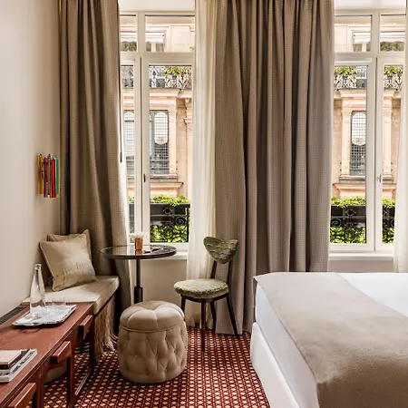 Chateau Des Fleurs - Champs-elysees Hotel
