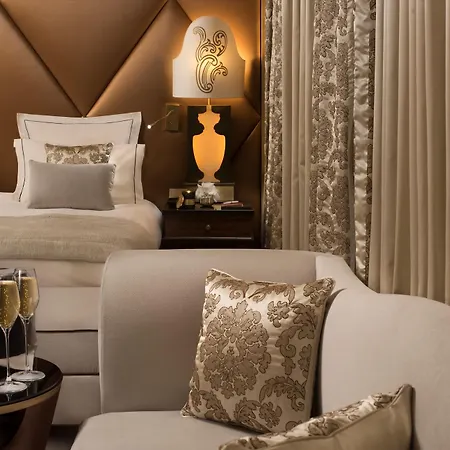 Barriere Fouquet's Paris