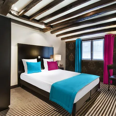 Pax Opera Hotel