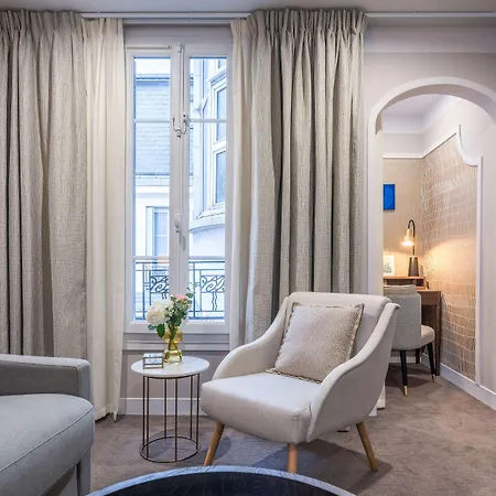 Hotel Camille Tapestry Collection By Hilton