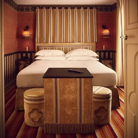 Du Bourg Tibourg 4* Paris
