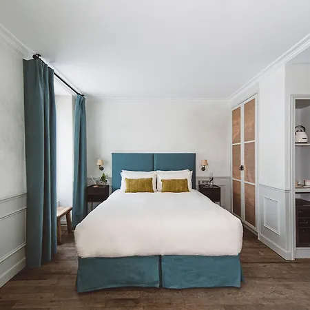 Hoy - Yoga Hotel Paris