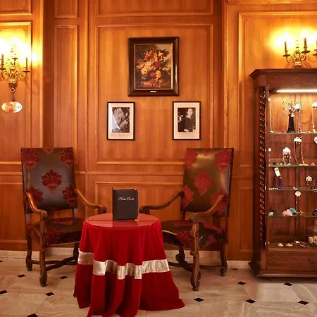 Grand Dechampaigne 3* Paris