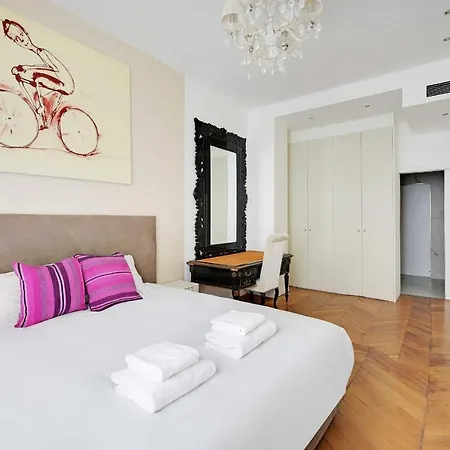 - 2br 4p - Champs-elysees Apartamento