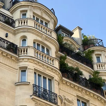 Villa-des-pres باريس