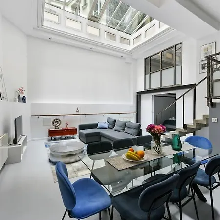 Montmartre Theater Loft 巴黎