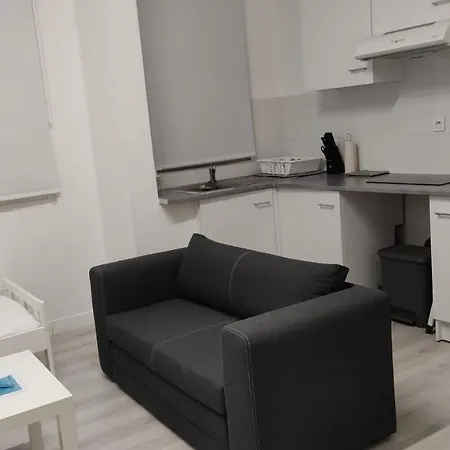 Nice Flat Near Gare Du Nord O Gare Du L Est Free Wi-fi And Netflix 公寓
