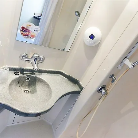 Hotel Korner Etoile 3*
