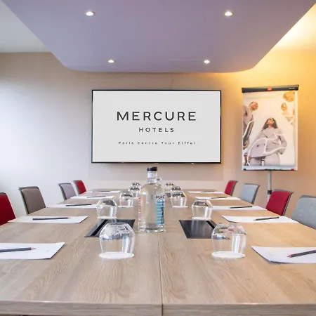מלון Mercure Centre Tour Eiffel 4*