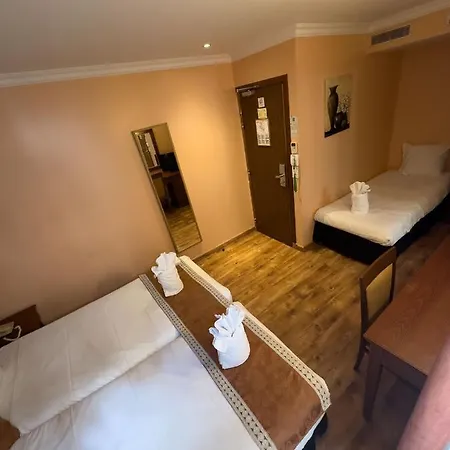 Szálloda 121 Párizs