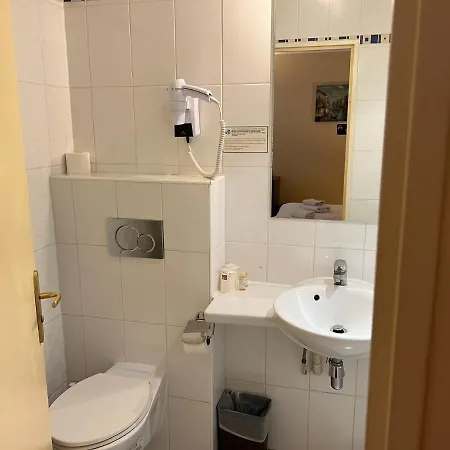 Szálloda 121 Párizs