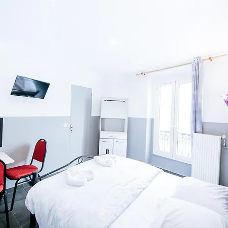 Hotel De La Poste Paris