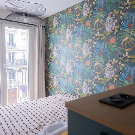 Recently Renovated 3bd Next To Invalides Apartment