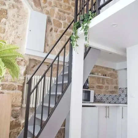 Charming Loft In The Heart Of Apartamento