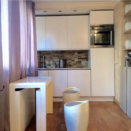 Appartement 2 Pieces Lumineux Et Calme A